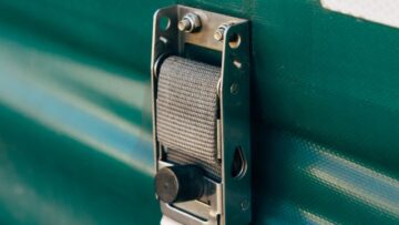 Projektowanie mebli kuchennych: błędy przy planowaniu szafek, blatów i stref roboczych